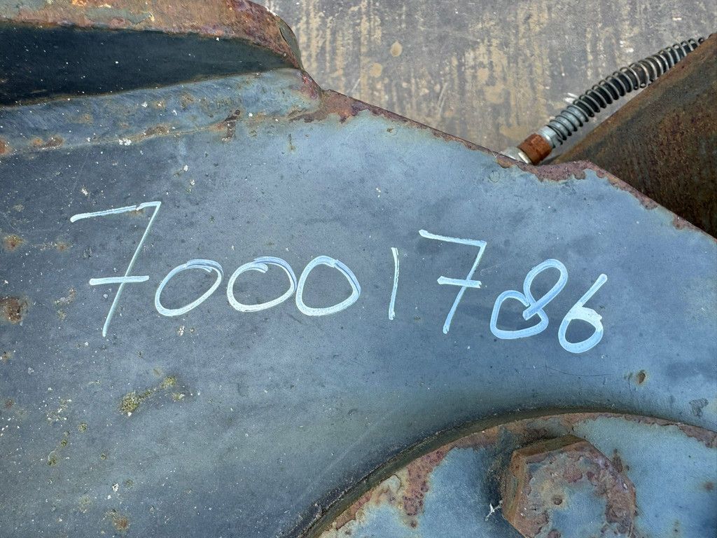 Tilting Quick Coupler CW30