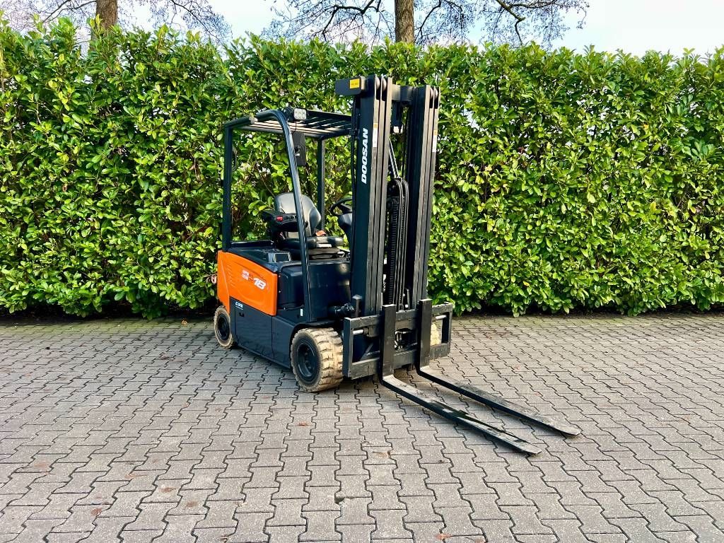 Doosan B 18 X-7