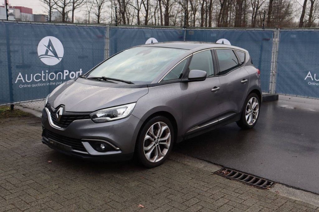 Personenauto Renault Scenic Benzine 116pk 2017 (Marge)
