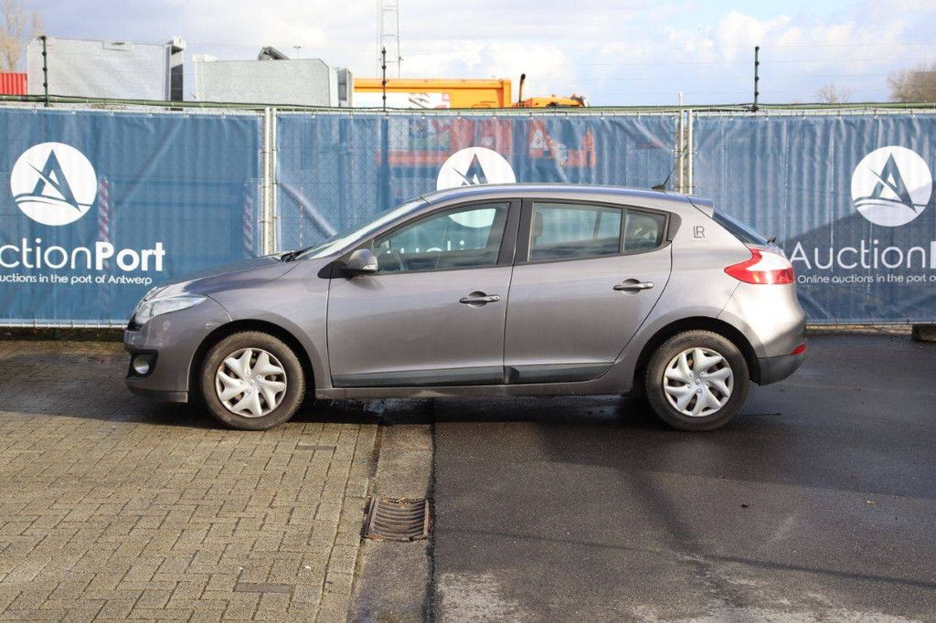 Passenger car Renault Mégane Diesel 90hp 2011 (Margin)