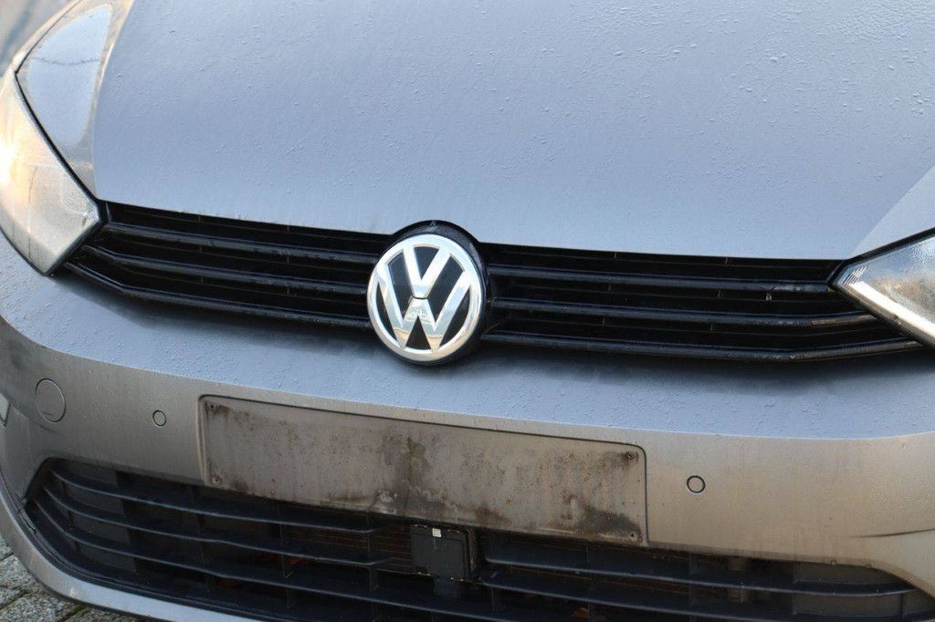 Passenger car Volkswagen Golf TSI BLUEMOTION Petrol 110hp 2016 (Margin)