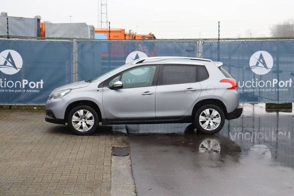 Pkw Peugeot 2008 Benzin 82 PS 2015 (Marge)