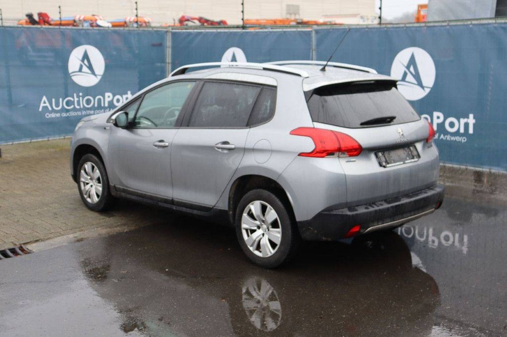 Pkw Peugeot 2008 Benzin 82 PS 2015 (Marge)