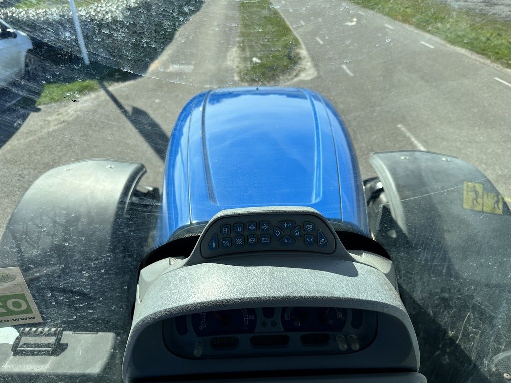New Holland T7.220