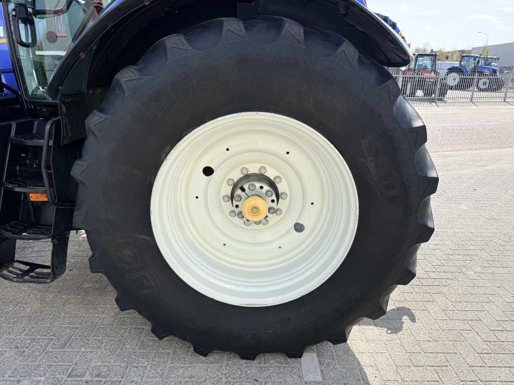 New Holland T7.270 AC Stage V