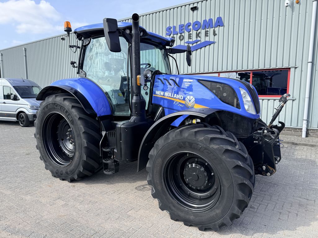 New Holland T7.260 AC Stage V GPS
