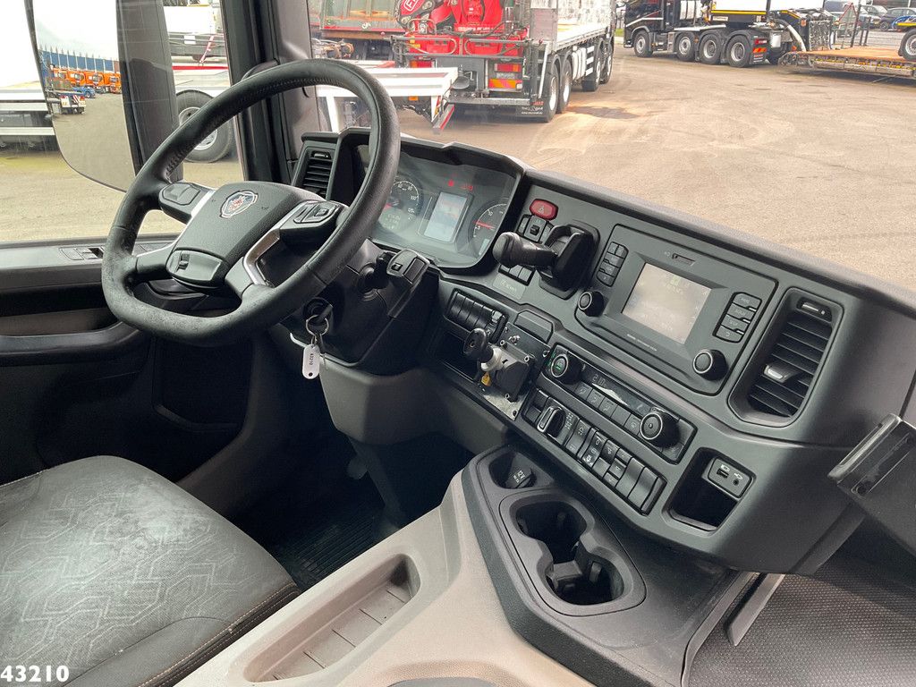 Scania P 410 8x4 Kipper