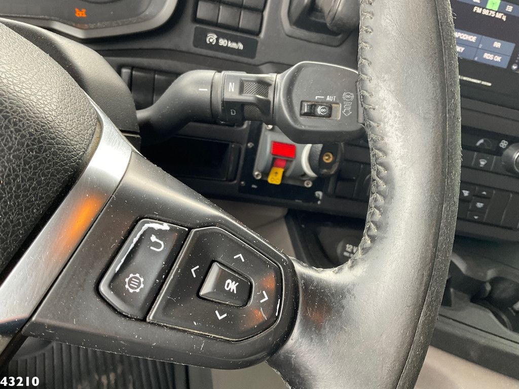 Scania P 410 8x4 Kipper