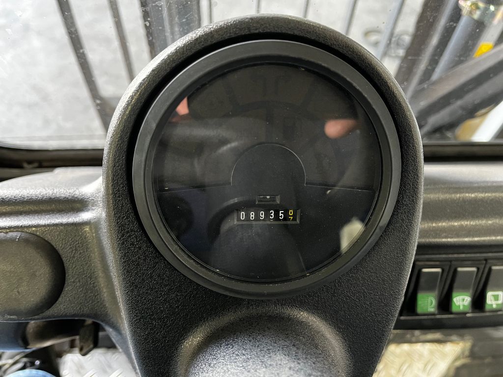 LINDE H16T-03 Heftruck (LPG) KEURIG NETJES!