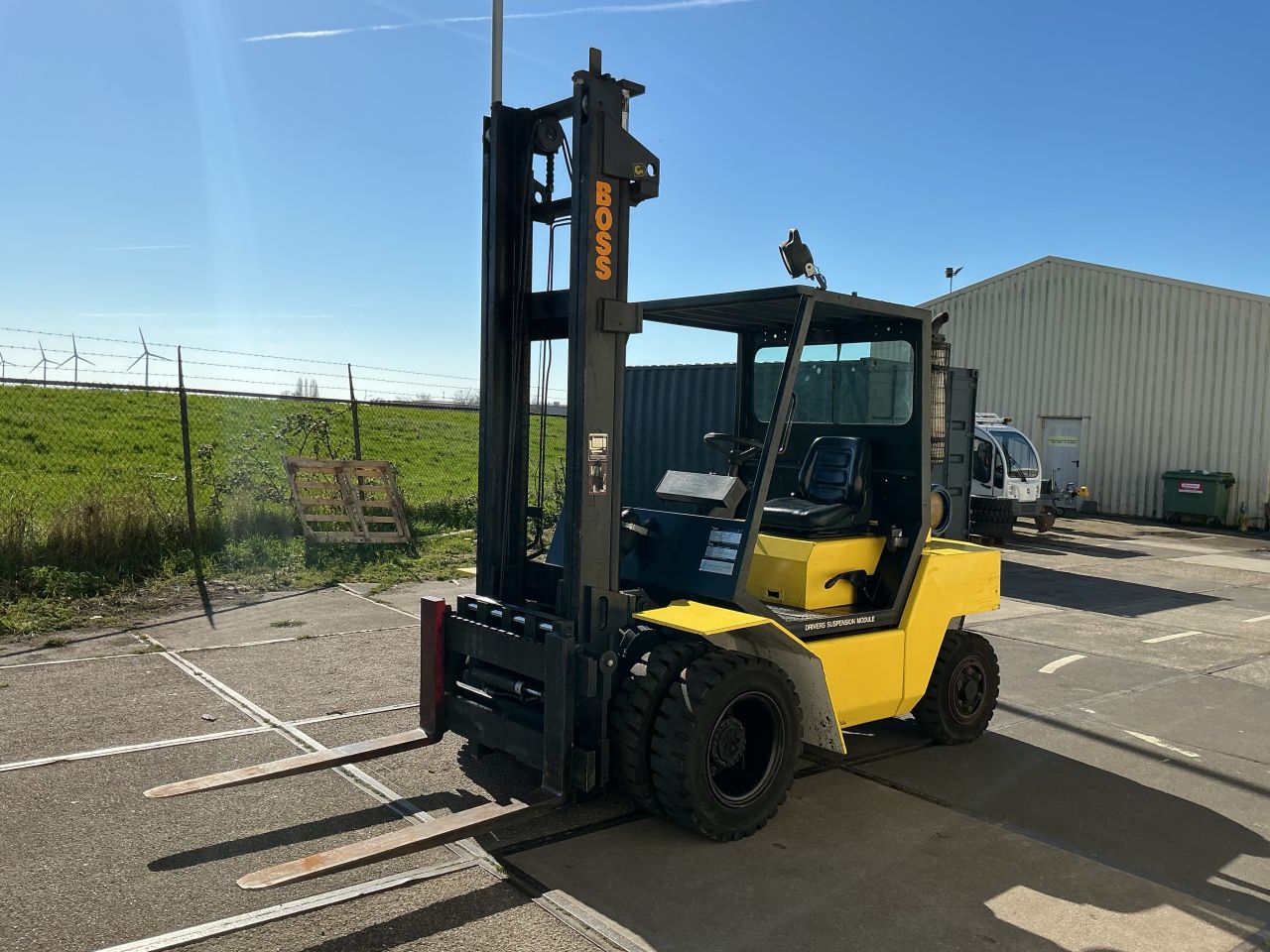 Te Koop Heftruck Boss 4 Tonner LPG