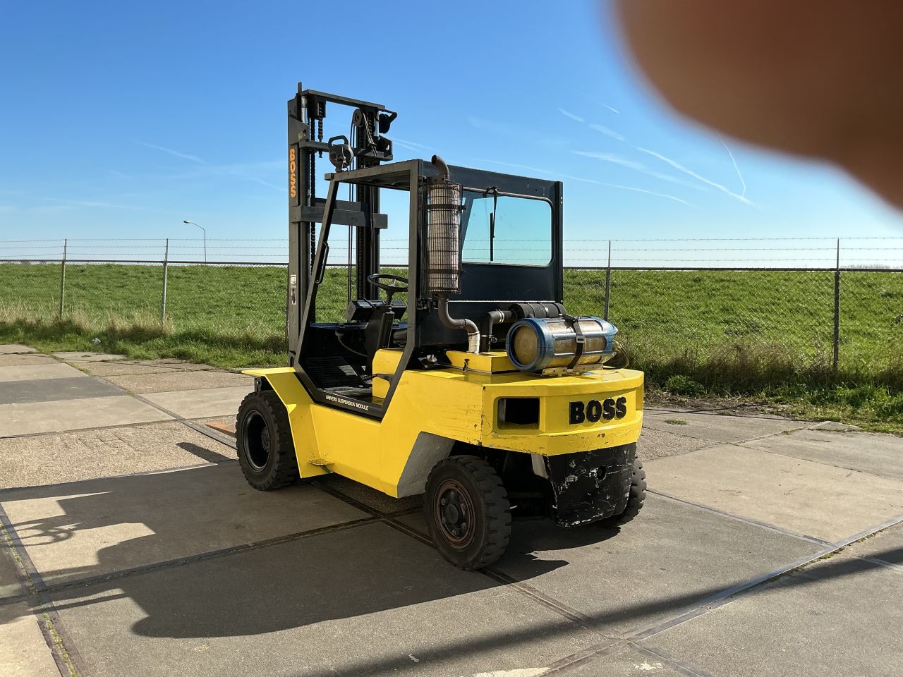 Te Koop Heftruck Boss 4 Tonner LPG