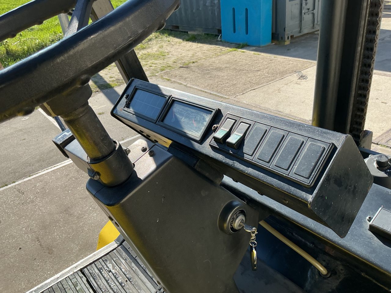 Te Koop Heftruck Boss 4 Tonner LPG