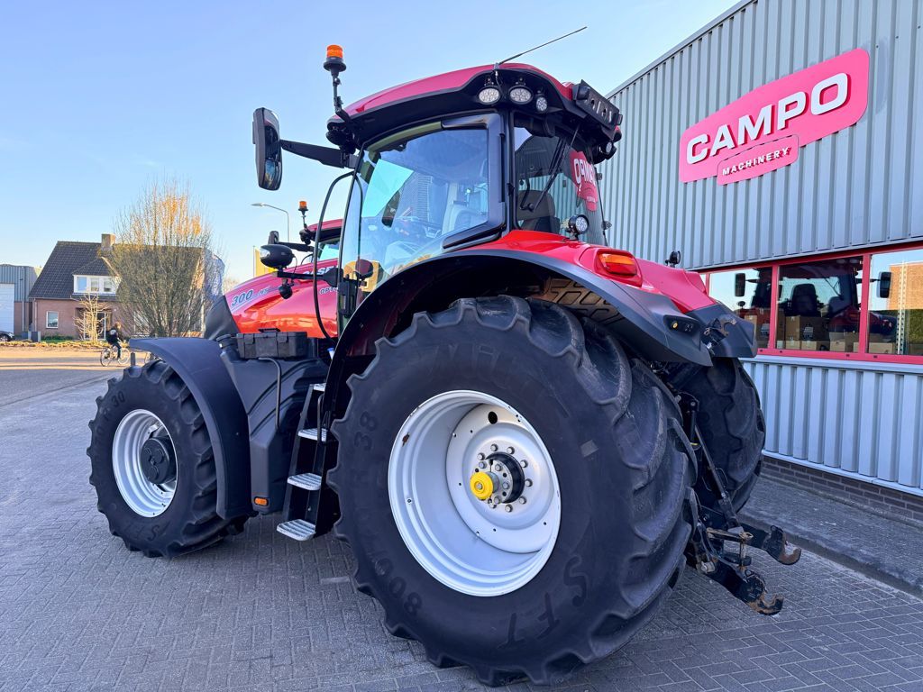 Case IH Optum 300 CVX GPS RTK