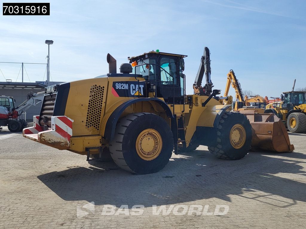 Caterpillar 982 M