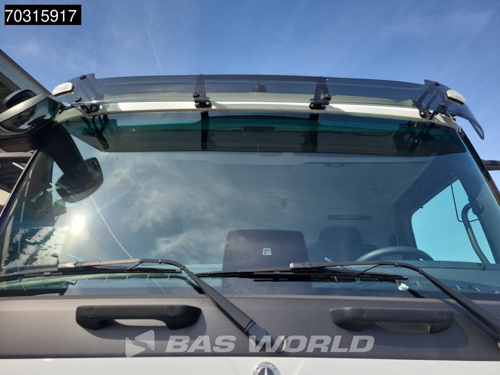 Mercedes Actros 2532 6X2 2000kg Ladebordwand Lift + Steering Axle Automatic Navi ACC Euro 6