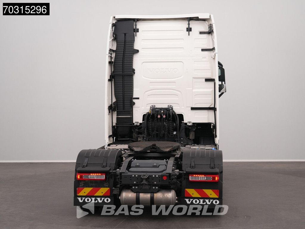 Volvo FH 500 4X2 XL Retarder 2xTanks I-ParkCool