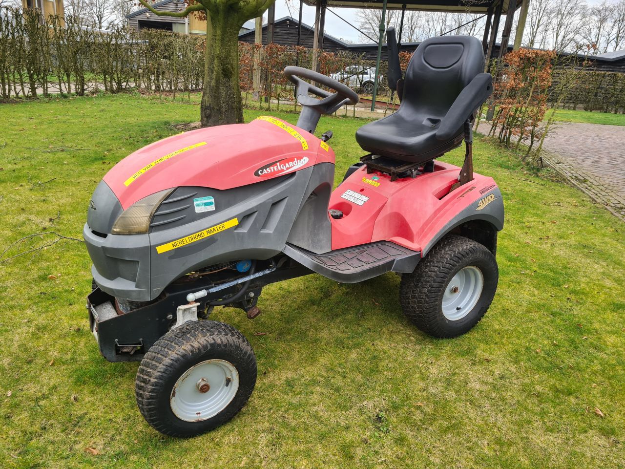 Castelgarden 4 WD 4x4 honda GXV 660 motor tuintrekker.