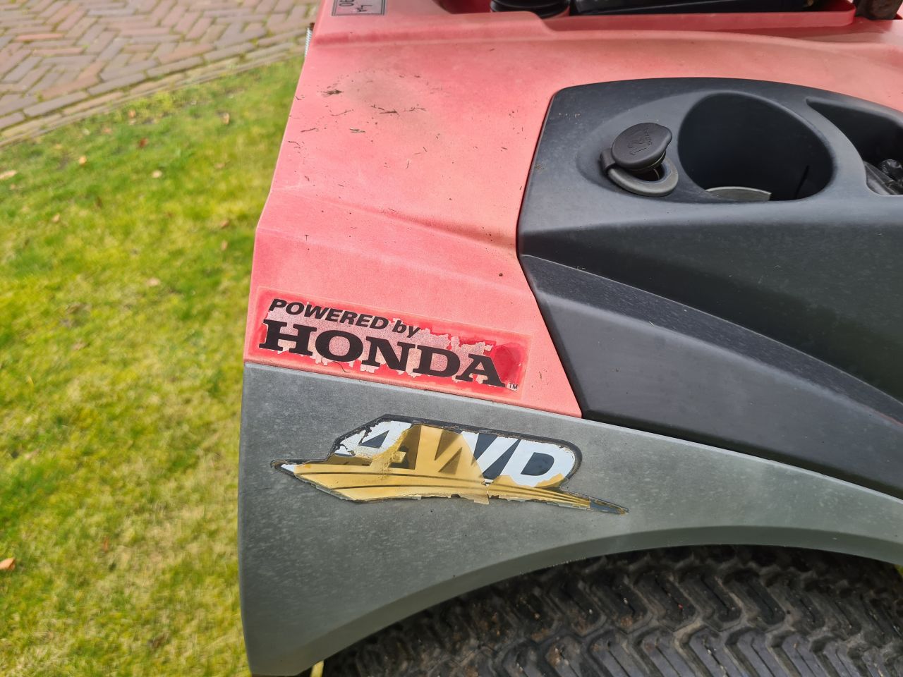 Castelgarden 4 WD 4x4 honda GXV 660 motor tuintrekker.