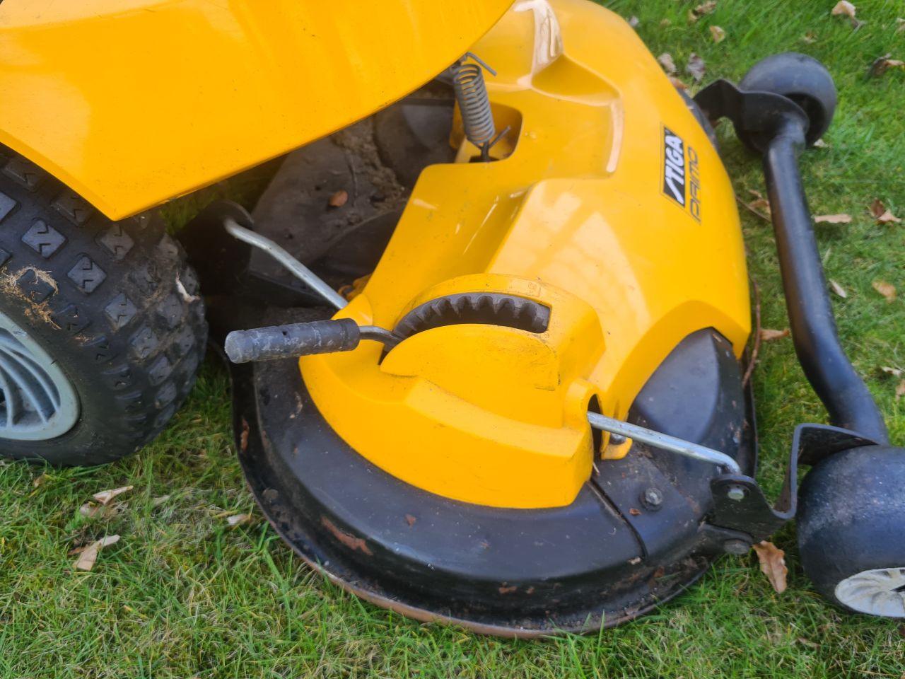 Stiga Primo frontmaaier.