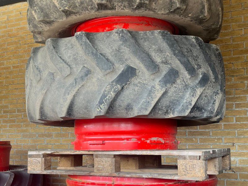 480/70-28 Tvillingehjul