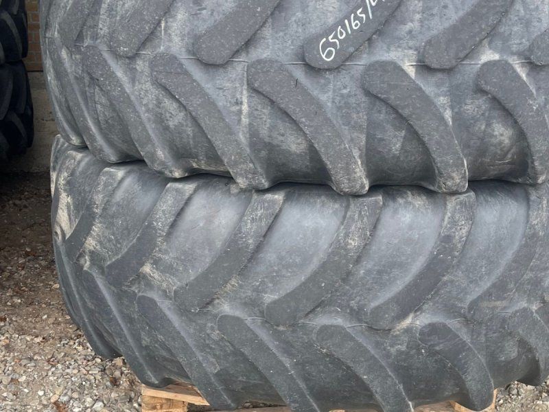 650/65R42 Tvillingehjul