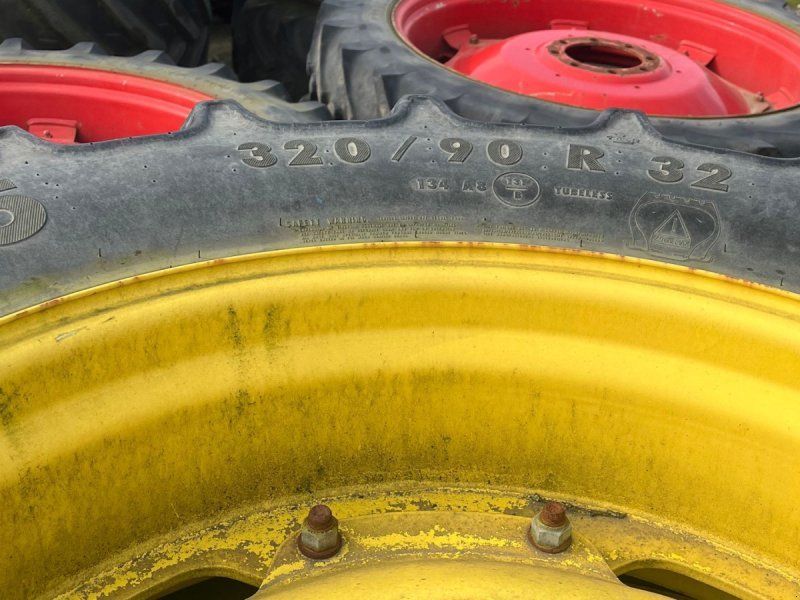 320/90-32. 380/90-46 Sprøjtehjul