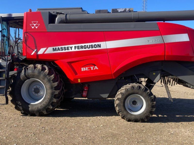 Massey Ferguson 7370 Beta