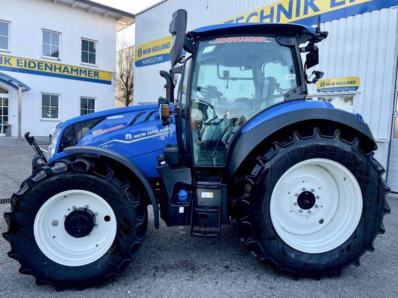 New Holland T5.140 Auto Command (Stage V)
