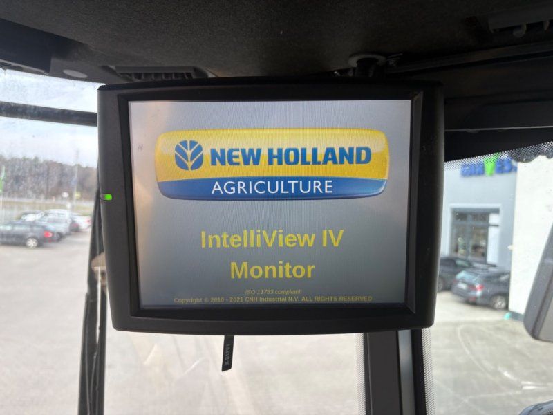 New Holland CR 9.80 *Raupe*