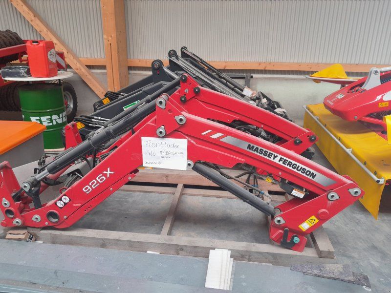 Massey Ferguson Frontladerschwinge