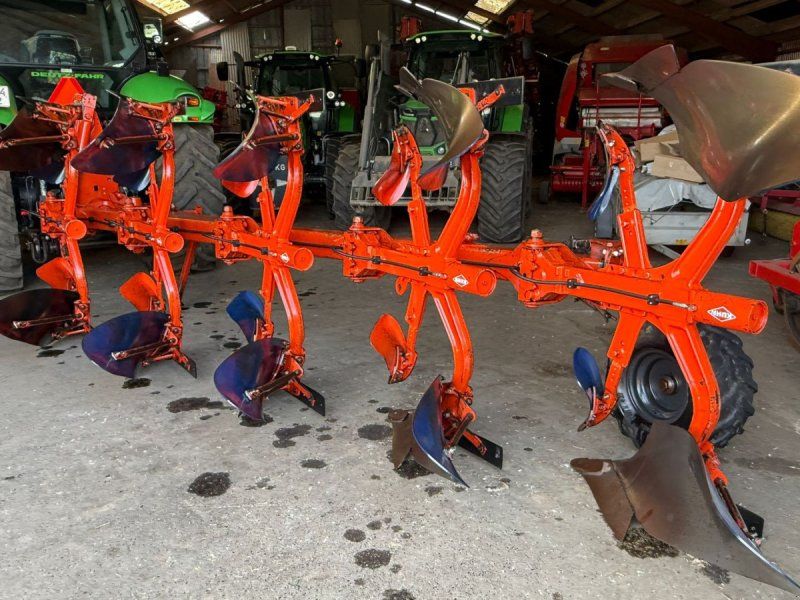 Kuhn Vari master 152