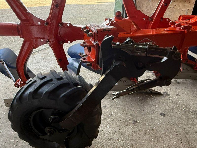 Kuhn Vari master 152