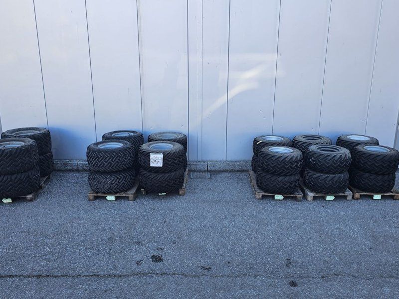 31x15.5x15  33x15.5x15  425x55r17