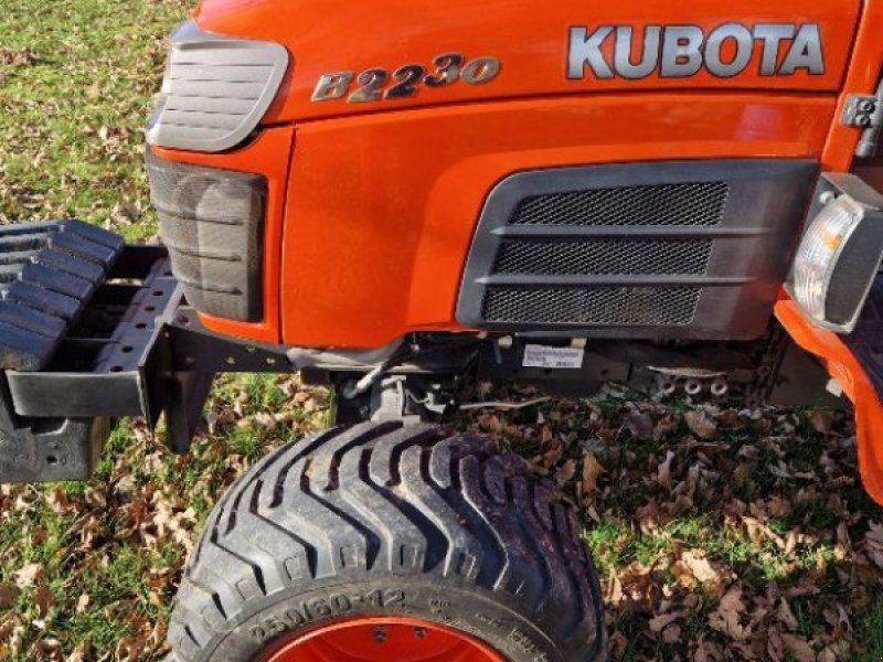Kubota B2230HDW