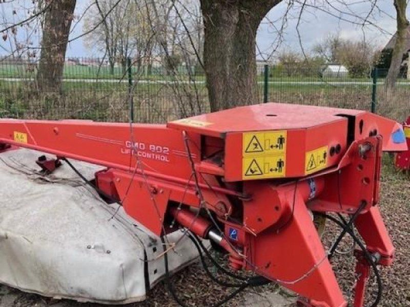 Kuhn GMD 802 Lift Control