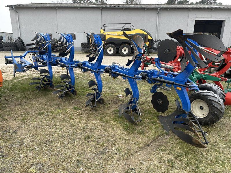New Holland PHVH 4+1