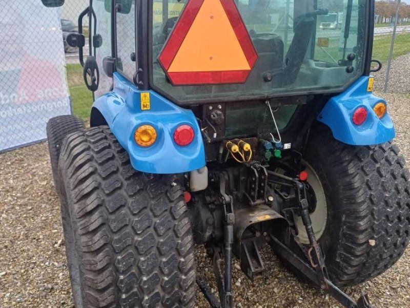 New Holland BOOMER 55 CAB STG. V