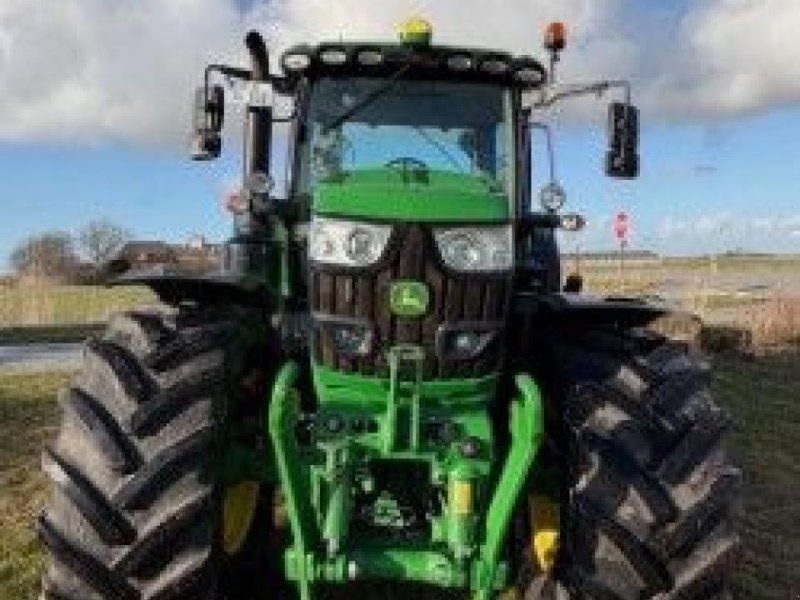 John Deere 6145R Premium Edition