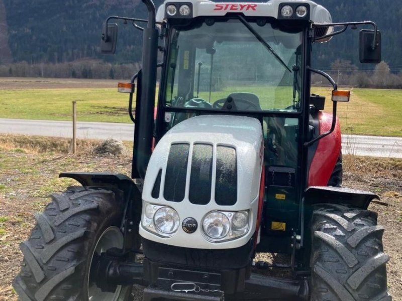 Steyr kompakt 4075 komfort 1