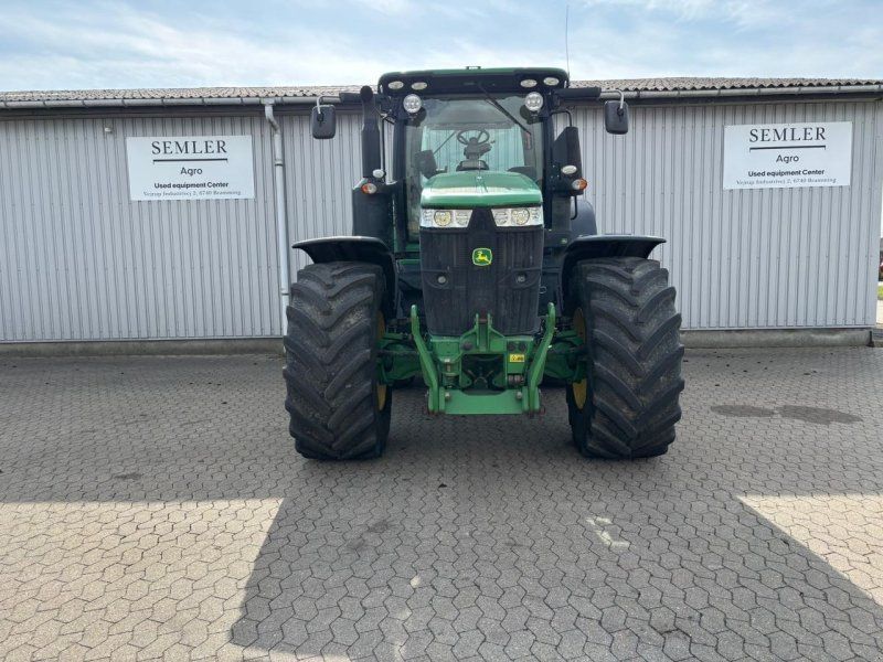 John Deere 7310R