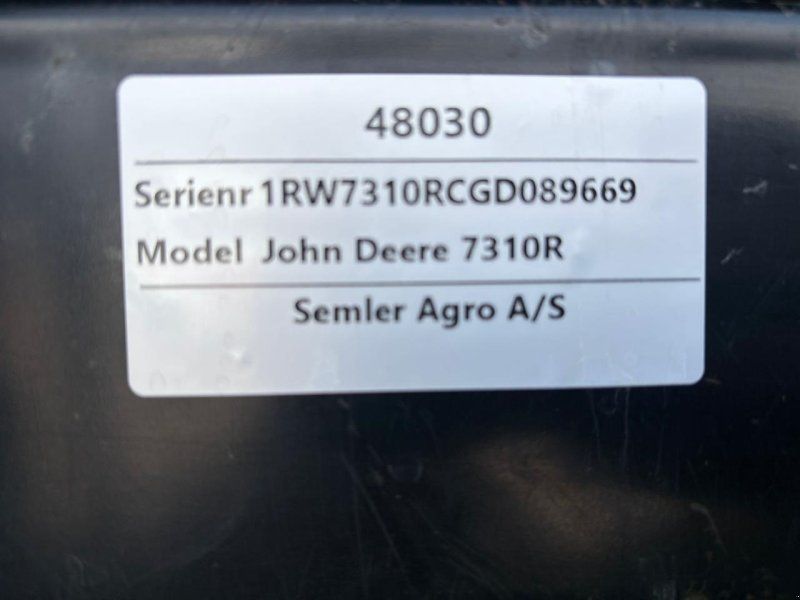 John Deere 7310R