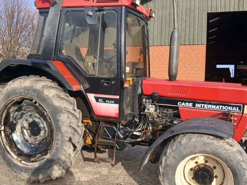 Case IH 845 XLA   40 kmt. gearkasse  XLA plus med Air Condition, Hydr br