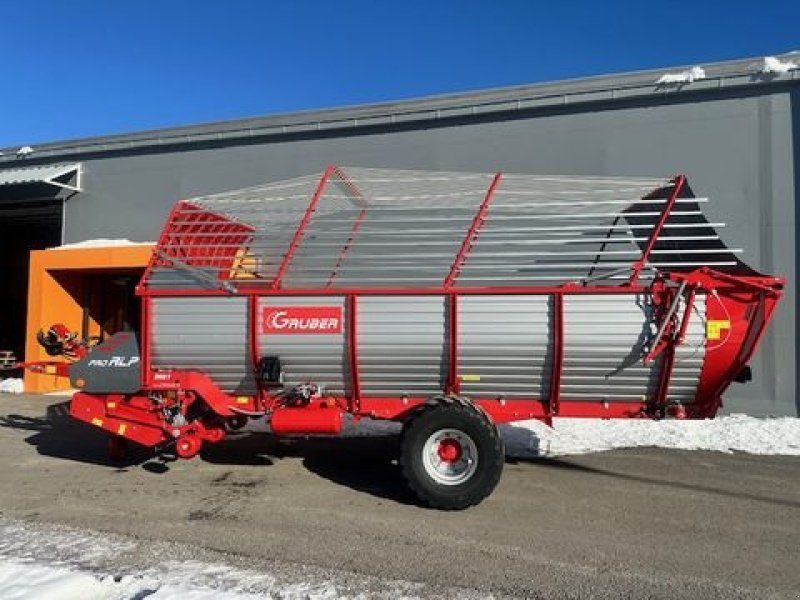 Gruber Ladewagen proALP 350T 35m³ Druckluftbremse