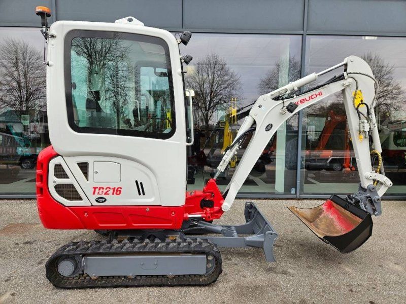 Takeuchi TB 216
