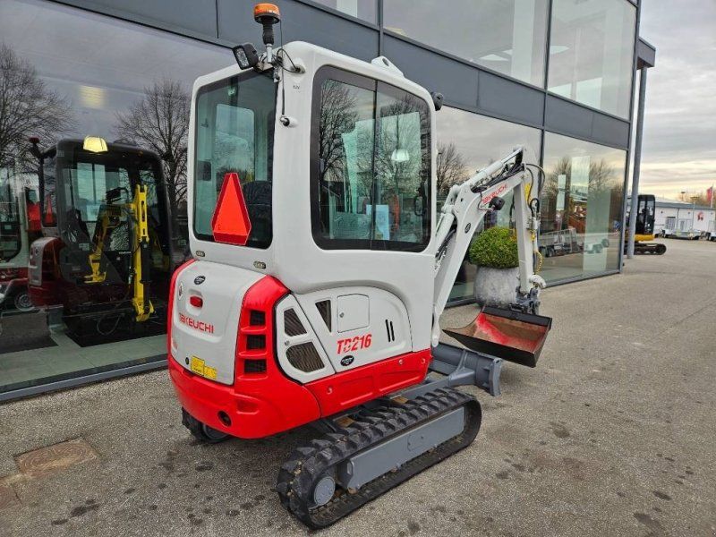 Takeuchi TB 216