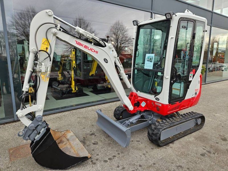 Takeuchi TB 216