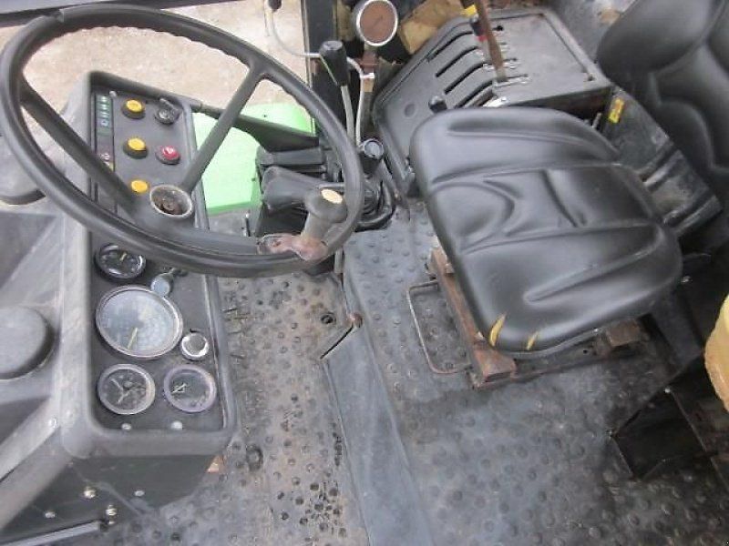 Deutz-Fahr INTRAC 2004