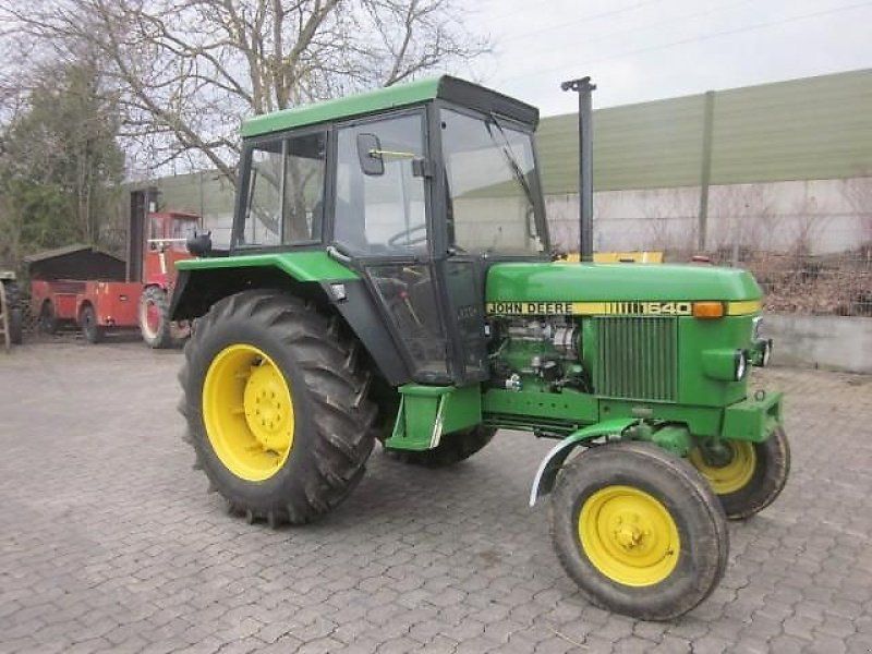 John Deere 1640