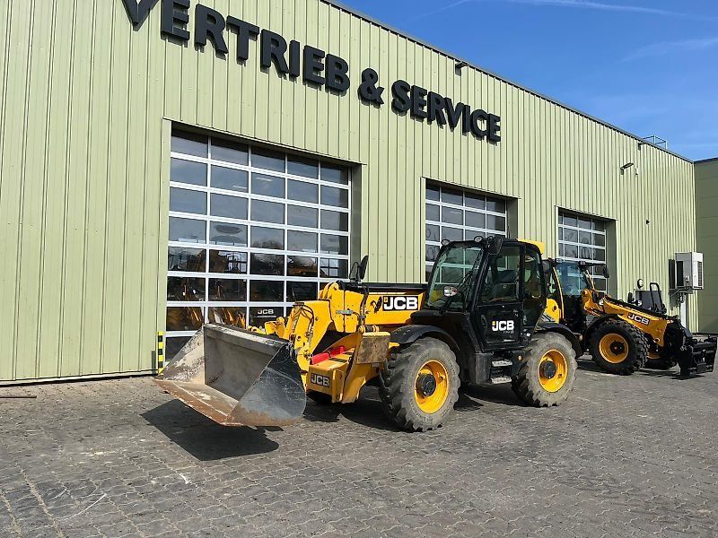 JCB 535-125 HiViz