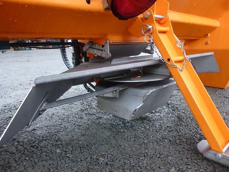 Pronar HZS 10 Selbstladestreuer